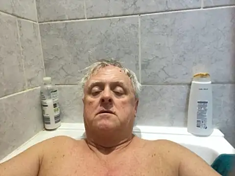 Snapshot of bigbadjon69 chatting on 28, 2, 2026 bigbadjon69 online show from 28, 2, 2026