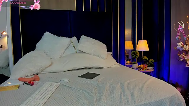 VanessaAngel online show from 13, 11, 2025