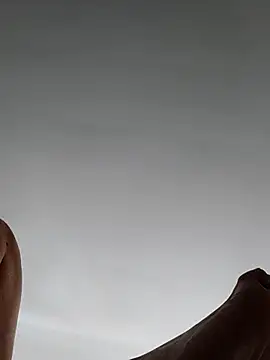 Kissmyfeetnow online show from 21, 2, 2025