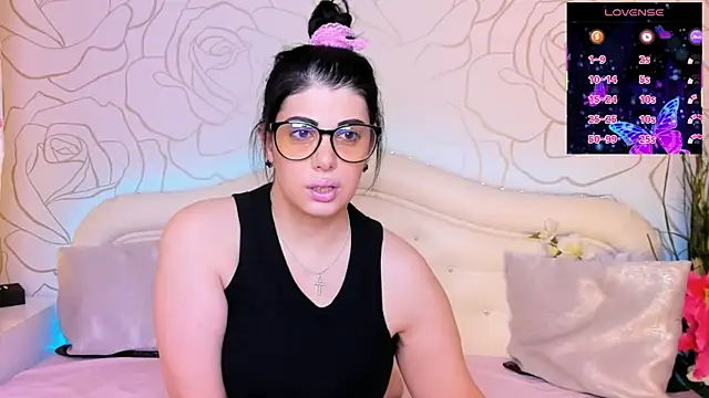 Snapshot of Elizabettalee chatting on 7, 2, 2025 Elizabettalee online show from 7, 2, 2025