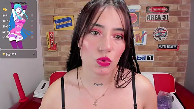 miss sharlotte18 online show from 2, 1, 2025