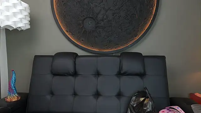 miss vaiolette online show from 30, 10, 2025