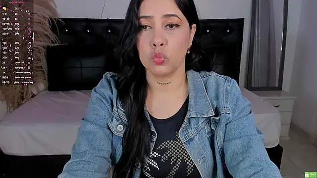 Bianka olivetto021 online show from 4, 10, 2025