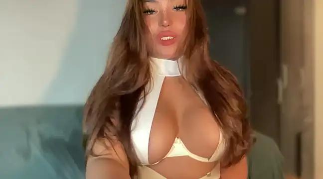 Snapshot of BigDominaMia chatting on 26, 12, 2024 BigDominaMia online show from 26, 12, 2024