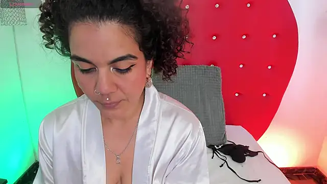 Snapshot of nicolette_rock chatting on 24, 5, 2026 nicolette rock online show from 24, 5, 2026
