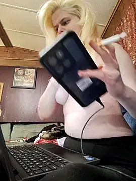 BadAssBitchMakayla online show from 19, 2, 2026