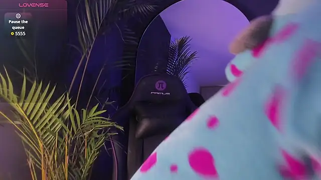 Snapshot of Lucas_eevans chatting on 23, 10, 2025 Lucas eevans online show from 23, 10, 2025