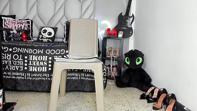 Snapshot of MirandaHaguen chatting on 1, 5, 2026 MirandaHaguen online show from 1, 5, 2026