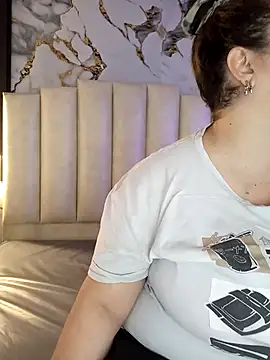 mollieblue69 online show from 4, 2, 2026