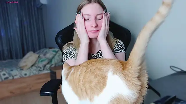  whiteprincess online show from 6, 11, 2025