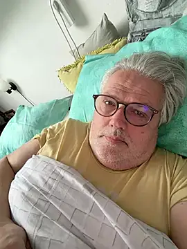 cheapslutfemke online show from 20, 2, 2026