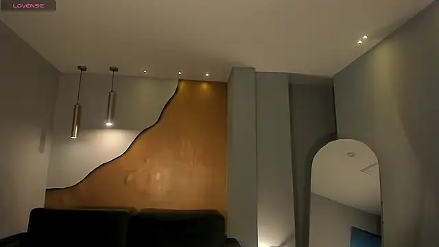 JadeEvansX online show from 8, 4, 2026