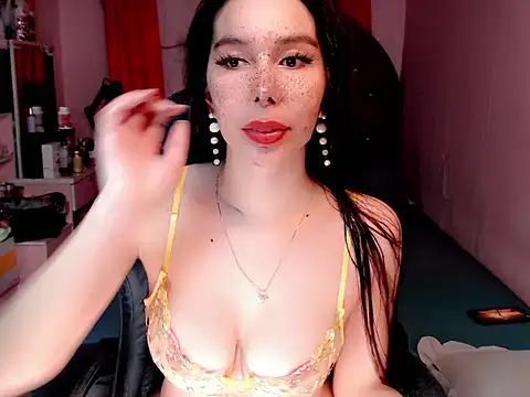 Snapshot of TSDESIREcindy29 chatting on 6, 5, 2026 TSDESIREcindy29 online show from 6, 5, 2026