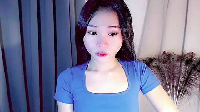 amomentoflust69 online show from 9, 2, 2026