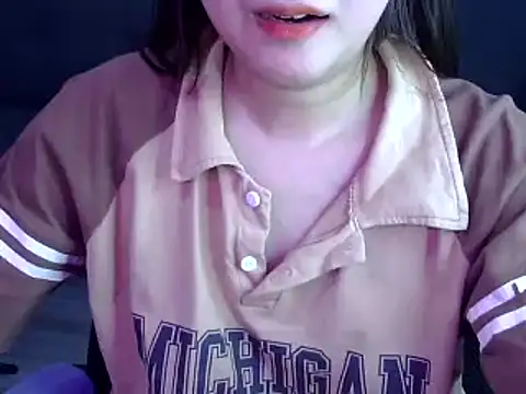 Bee 2k online show from 11, 10, 2025