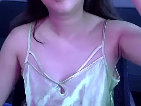 Bee 2k online show from 13, 4, 2026