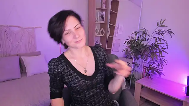 Snapshot of LorenDaze chatting on 19, 12, 2025 LorenDaze online show from 19, 12, 2025