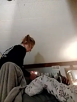 eatmeplease44 online show from 17, 1, 2026