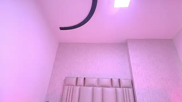  carolina fox online show from 3, 2, 2026