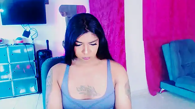 Snapshot of violet_bigcock774 chatting on 26, 5, 2026 violet bigcock774 online show from 26, 5, 2026
