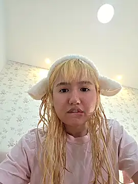 Pinkie Princes online show from 13, 12, 2025