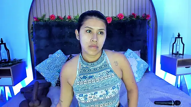 Karlagonzales  online show from 14, 11, 2025