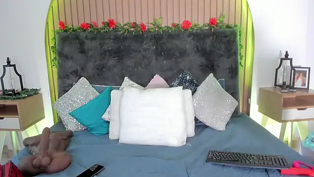 Karlagonzales  online show from 13, 3, 2026