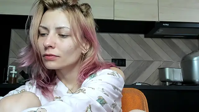 karo123421 online show from 27, 11, 2025