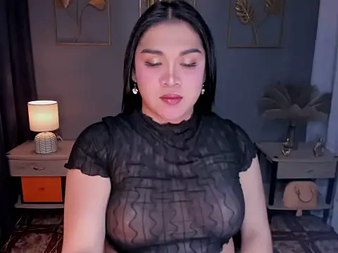 MaxeneCullens online show from 11, 9, 2025