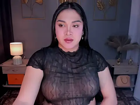 MaxeneCullens online show from 19, 9, 2025