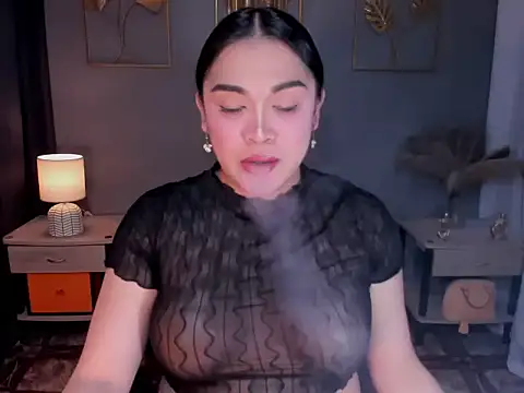 MaxeneCullens online show from 7, 11, 2025