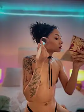 Leaberry online show from 26, 2, 2026