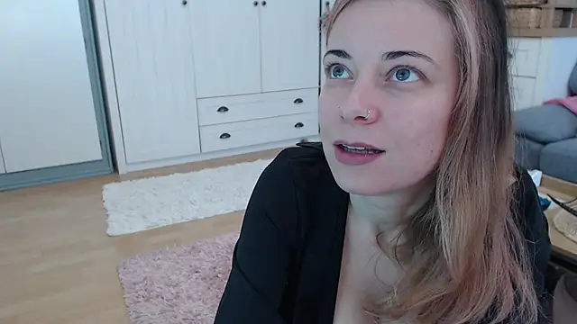 Snapshot of lara_vanilla chatting on 20, 2, 2025 lara vanilla online show from 20, 2, 2025