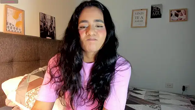 Snapshot of valeryvegas_2 chatting on 8, 10, 2025 valeryvegas 2 online show from 8, 10, 2025