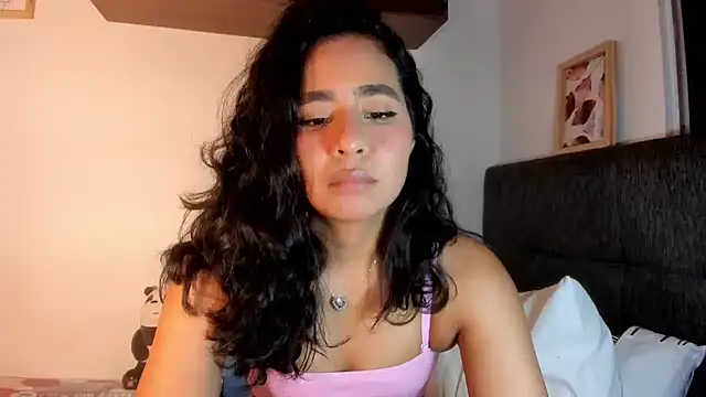 Snapshot of valeryvegas_2 chatting on 16, 11, 2025 valeryvegas 2 online show from 16, 11, 2025