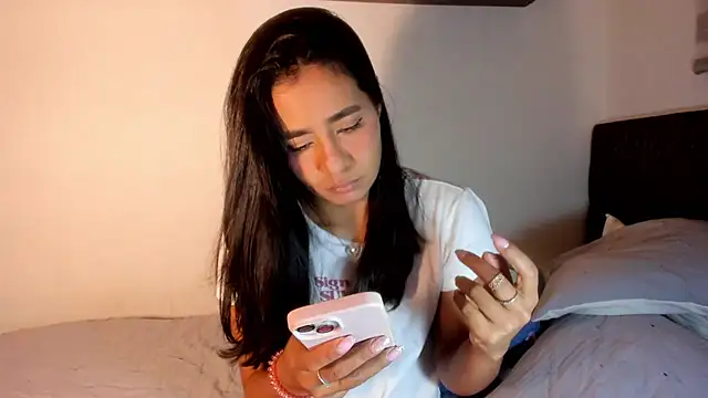 Snapshot of valeryvegas_2 chatting on 13, 2, 2026 valeryvegas 2 online show from 13, 2, 2026