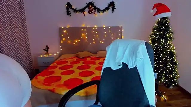 PolinaSalvatore online show from 24, 12, 2024