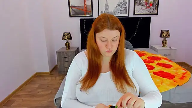 PolinaSalvatore online show from 6, 1, 2025