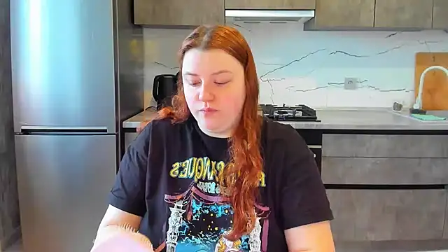 PolinaSalvatore online show from 26, 2, 2025