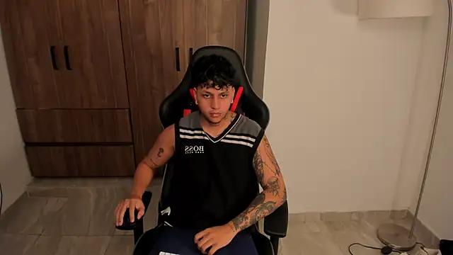 Jake simons online show from 28, 10, 2025