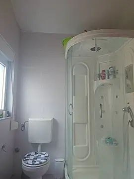 U prolazu online show from 21, 4, 2026