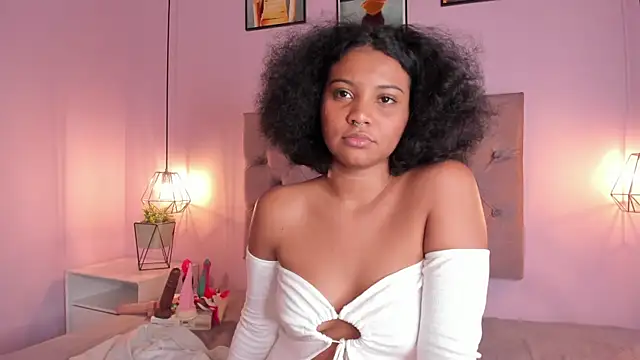 Zafiiraa online show from 15, 1, 2025