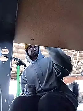 Snapshot of Daddy_hook chatting on 17, 12, 2024 Daddy hook online show from 17, 12, 2024