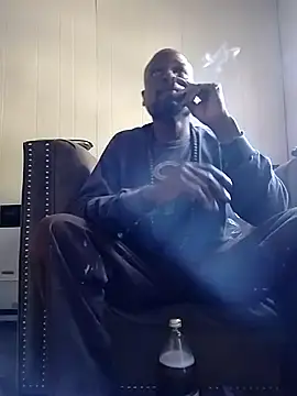 Snapshot of Daddy_hook chatting on 28, 10, 2025 Daddy hook online show from 28, 10, 2025