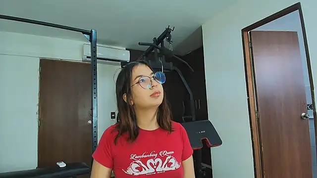 Lia sarahi online show from 3, 2, 2025