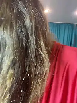 DienkaGreen online show from 15, 12, 2025