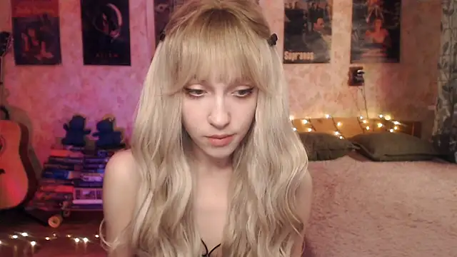 Friendly Ellie online show from 23, 1, 2025