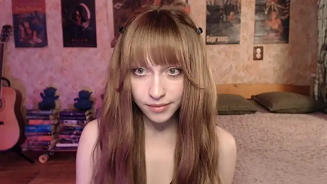 Friendly Ellie online show from 9, 5, 2026
