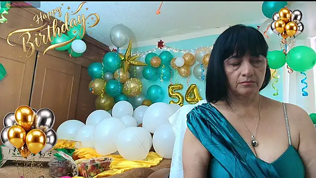 Snapshot of ISABEEL_SOFIA01 chatting on 4, 6, 2026 ISABEEL SOFIA01 online show from 4, 6, 2026