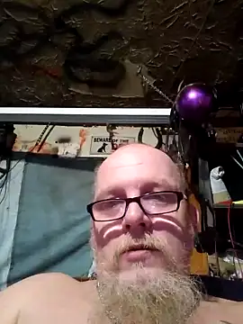 Snapshot of Kevinmc1d chatting on 18, 10, 2025 Kevinmc1d online show from 18, 10, 2025
